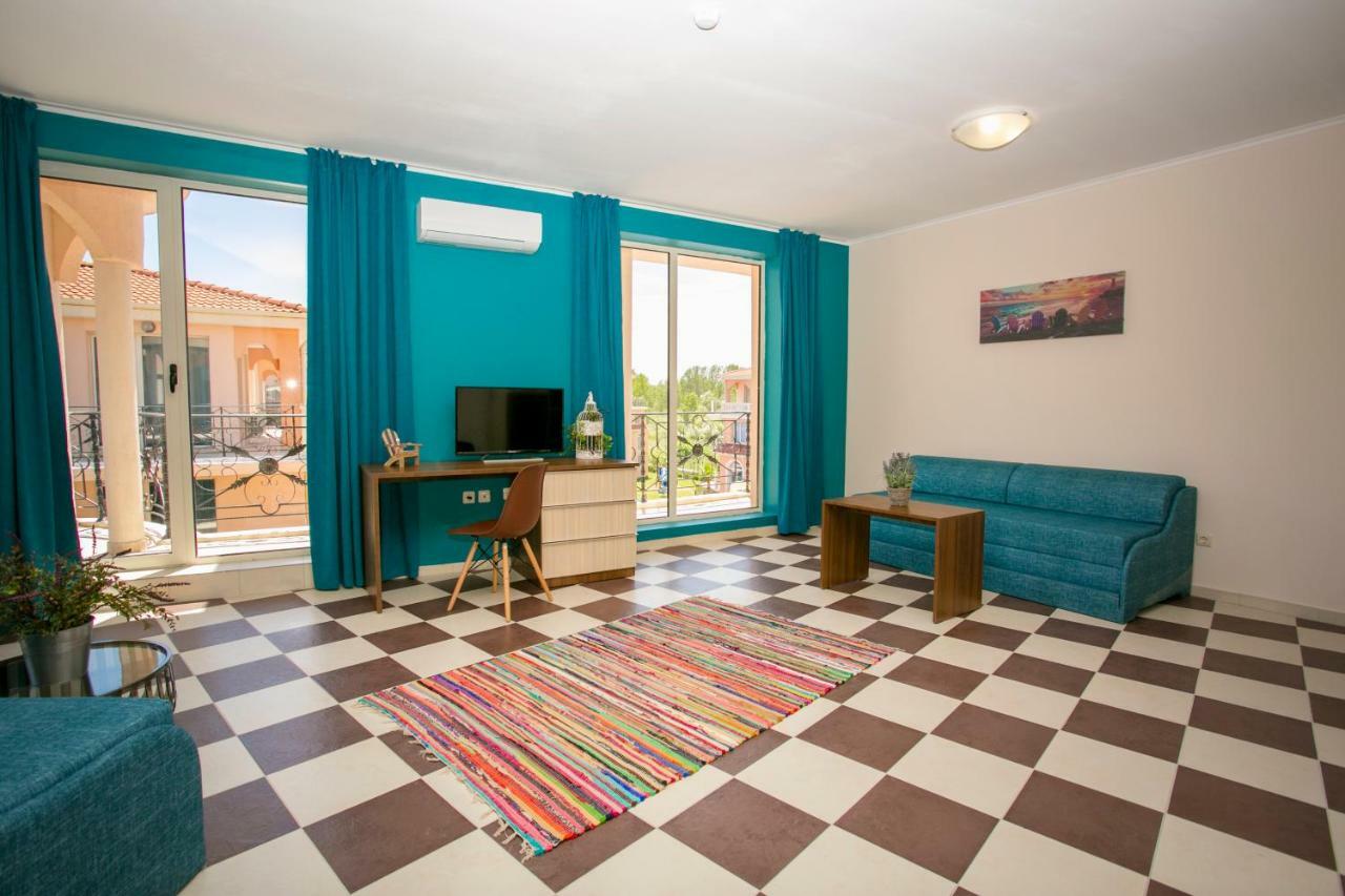 Touristic Complex Hacienda Beach Apartments Sosopol Exterior foto